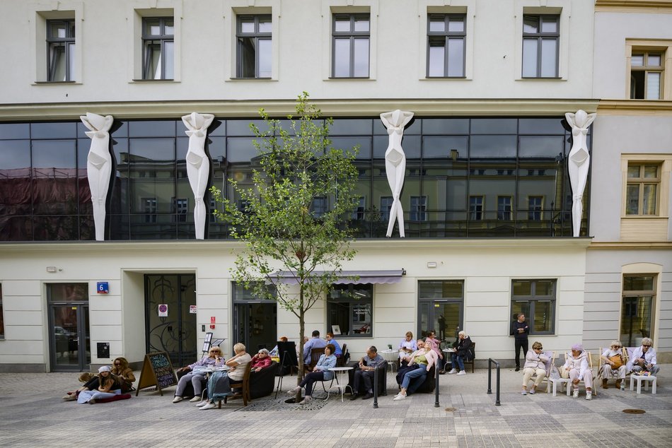 Łódź. Włókiennicza Unplugged w Łodzi. Zuzanna Wysocka wystąpiła przed liczną publicznością