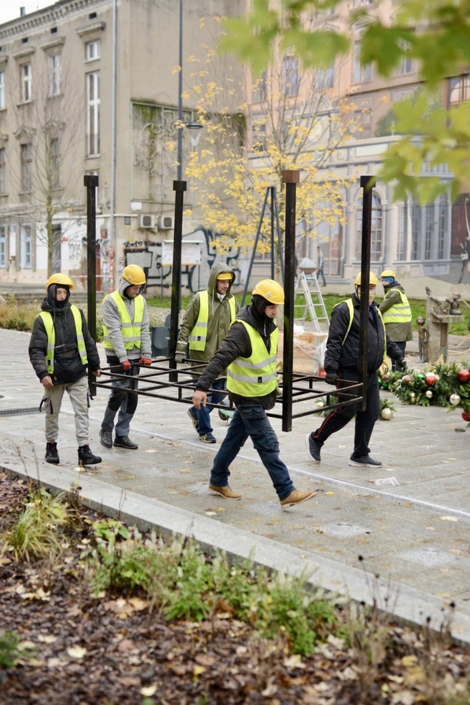 Choinka w pasażu Schillera