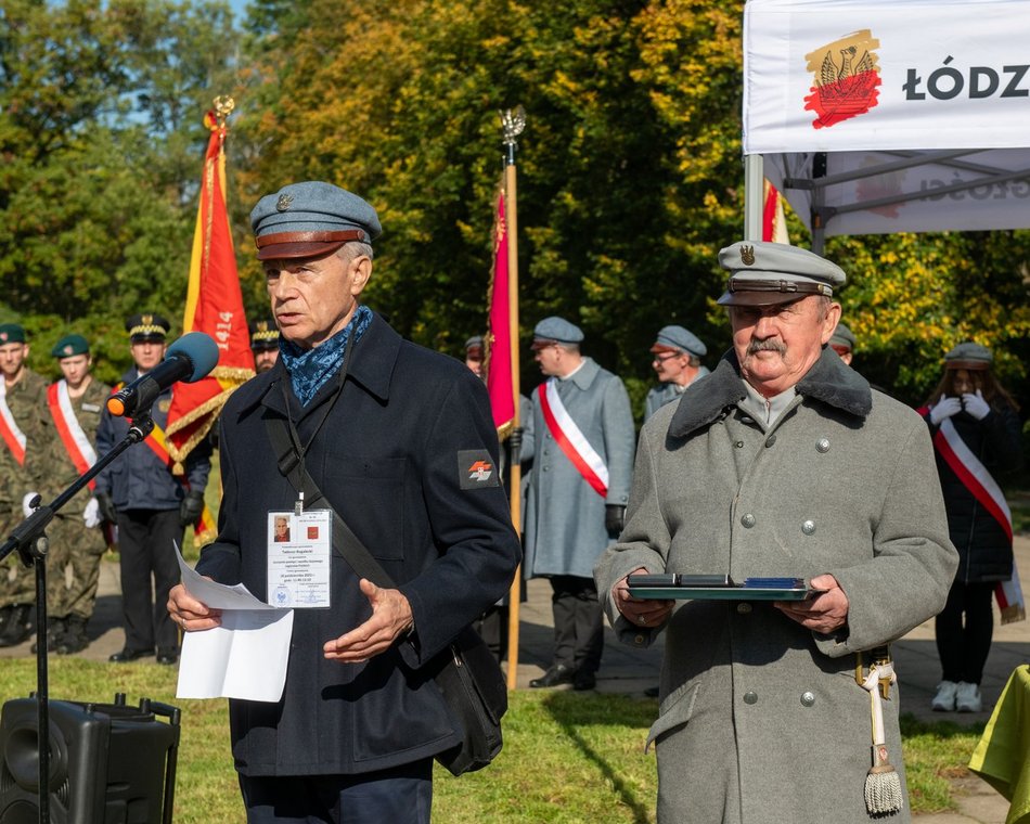 Obchody Łódzkiego Października Legionowego. Uroczystość pod pomnikiem Legionisty