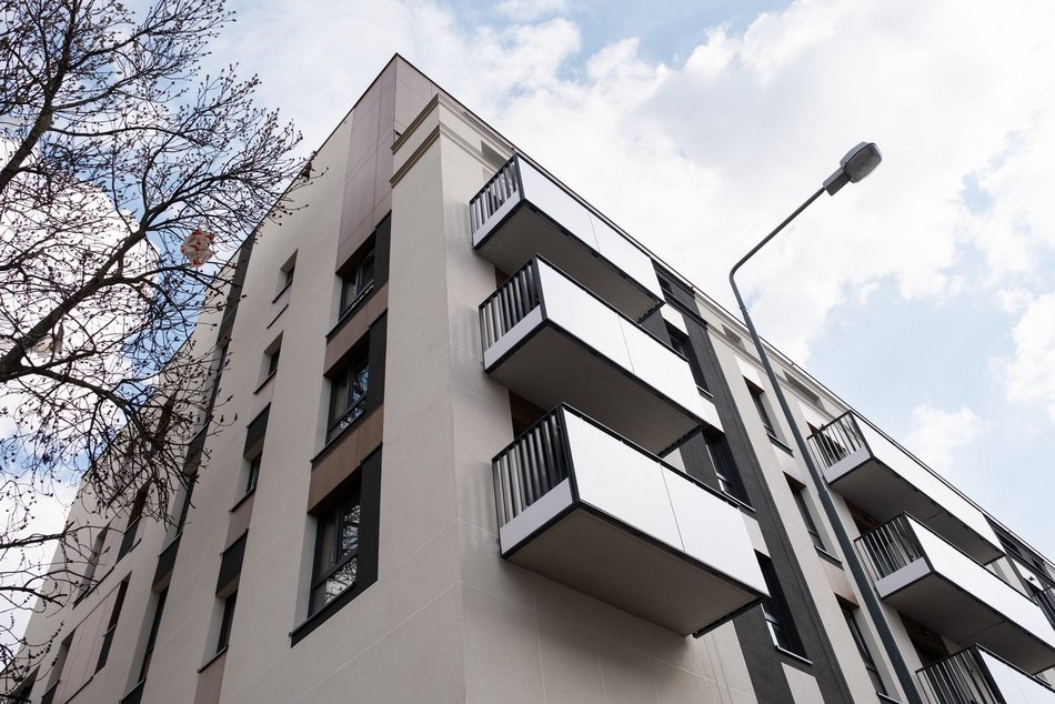 Łódź. Nowe mieszkania przy Pogonowskiego w Łodzi. Nowoczesne antresole, tarasy i patio [ZDJĘCIA]