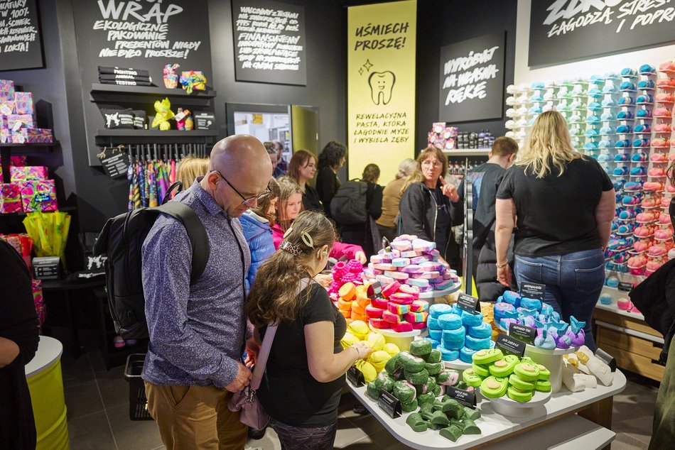 Lush w Manufakturze otwarty