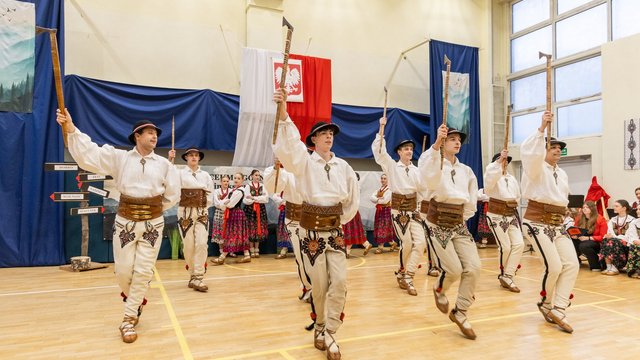 XXIII Liceum Ogólnokształcące w Łodzi świętuje 80-lecie. Obchody w wielkim stylu [ZDJĘCIA]