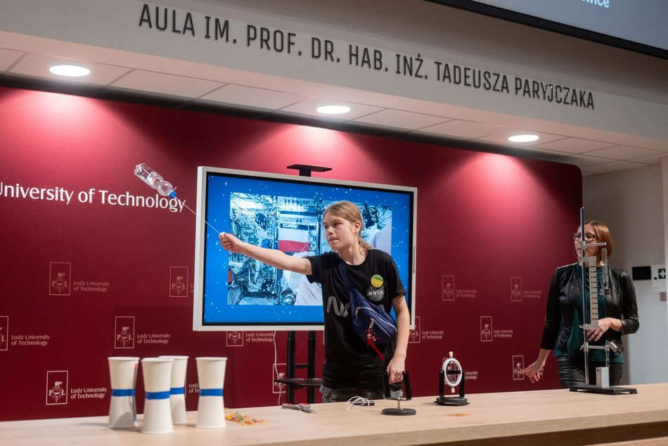 Łódź. Sławosz Uznański-Wiśniewski spotkał się z uczniami