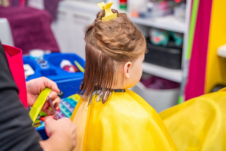 Łódź. Fryzjerzy dla dzieci w Łodzi? Te miejsca polecają zadowoleni rodzice