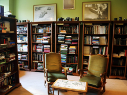 Łódź. Osiedlowe księgarnie i antykwariaty w Łodzi. Lokalne biznesy z pasji do książek