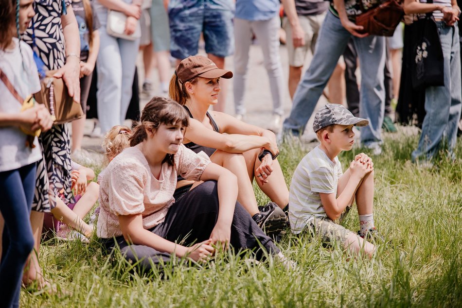 Łódź. Miejski Dzień Dziecka 2025 w Łodzi. Majka Jeżowska, dmuchańce i pokazy [ZDJĘCIA]