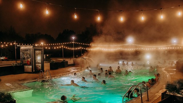 Aquapark Fala w Łodzi na Boże Narodzenie. Odejdź od stołu i się zrelaksuj! 
