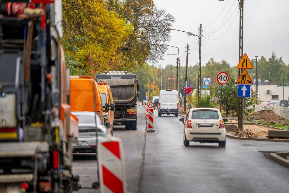 Łódź. Remont Brzezińskiej w Łodzi. Pierwszy odcinek prawie gotowy
