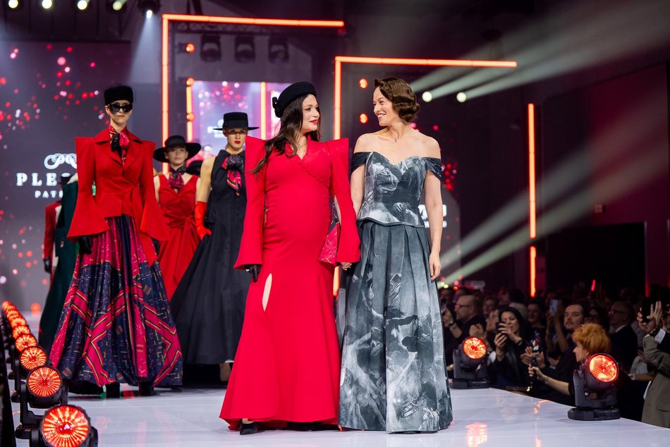 Łódź. Moda i pomaganie w klubie Wytwórnia w Łodzi. Zobacz zdjęcia z gali „poMocni w Modzie by Plesiak”