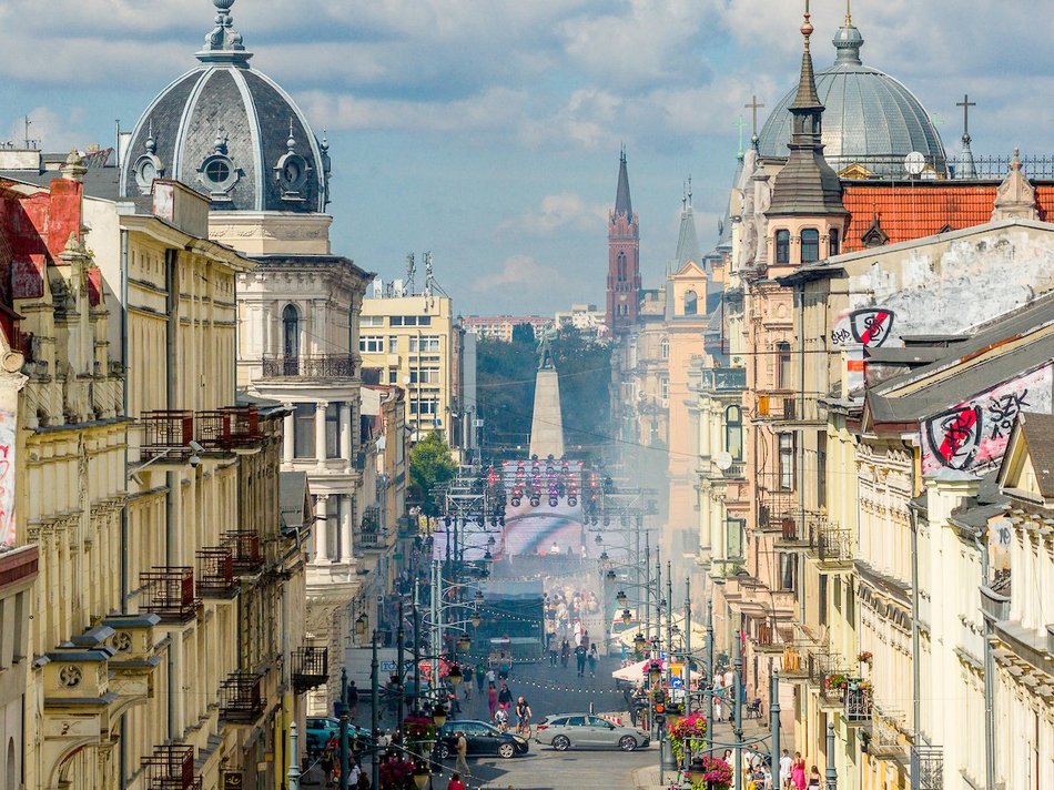 Łódź. To jeszcze nie koniec Parady Wolności 2025 w Łodzi. Czas na sjestę przy Piotrkowskiej!