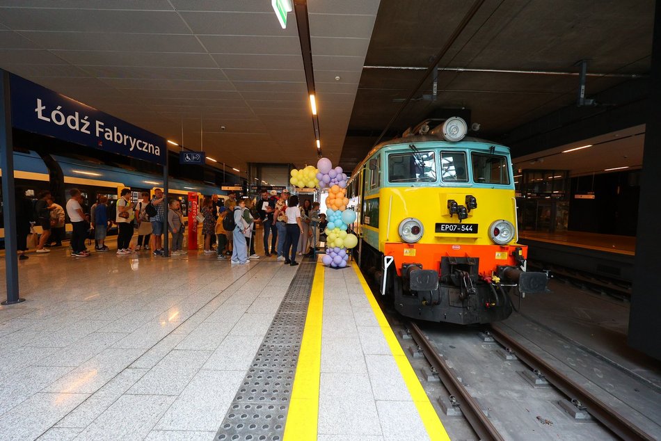 Łódź. Wystawa Makiet Kolejowych na dworcu Łódź Fabryczna. Święto miłośników pociągów