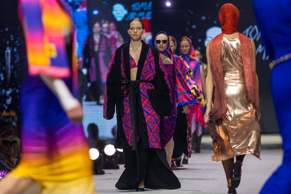 Moda, sztuka i dobre serca. Nadchodzi gala „poMocni w Modzie by Plesiak” w Łodzi