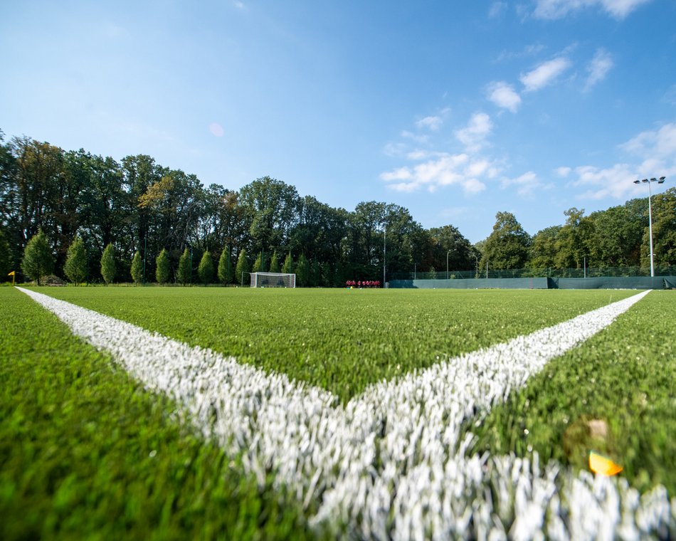 Łódź. Boisko treningowe przy stadionie Widzewa Łódź nabiera kształtów. Trwa sportowa ofensywa w Łodzi!