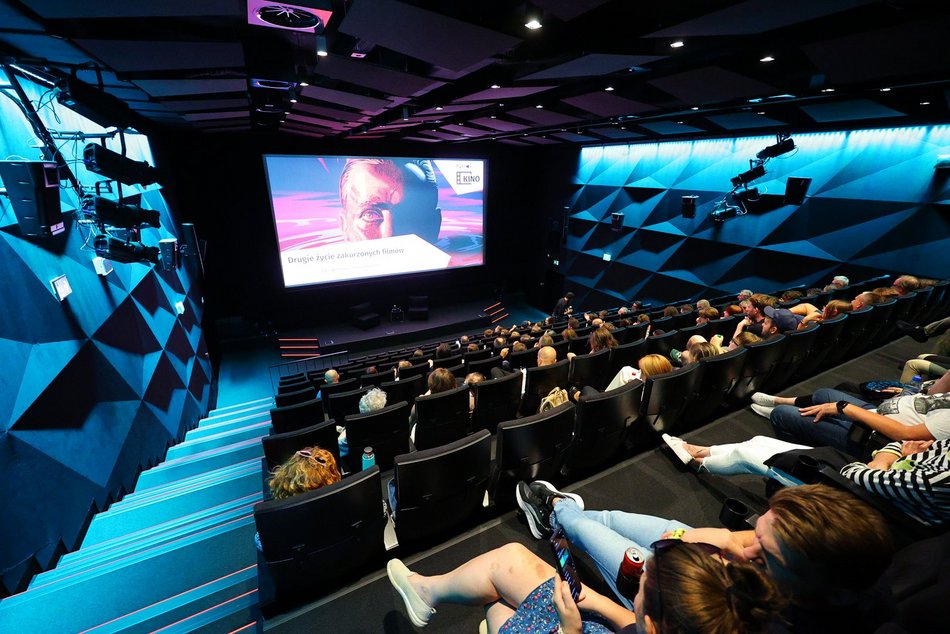 Jesień w kinie NCKF Łódź. Od kina francuskiego przez japońskie i ukraińskie