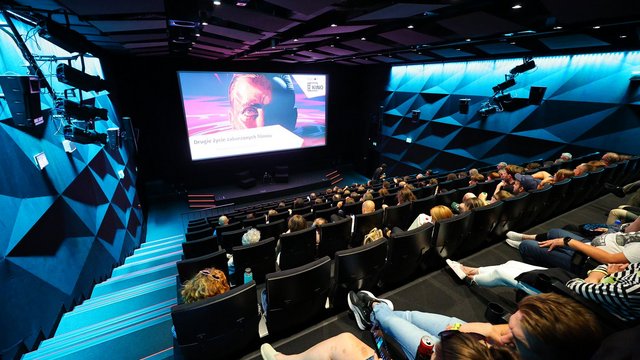 Jesień w kinie NCKF Łódź. Od kina francuskiego przez japońskie i ukraińskie