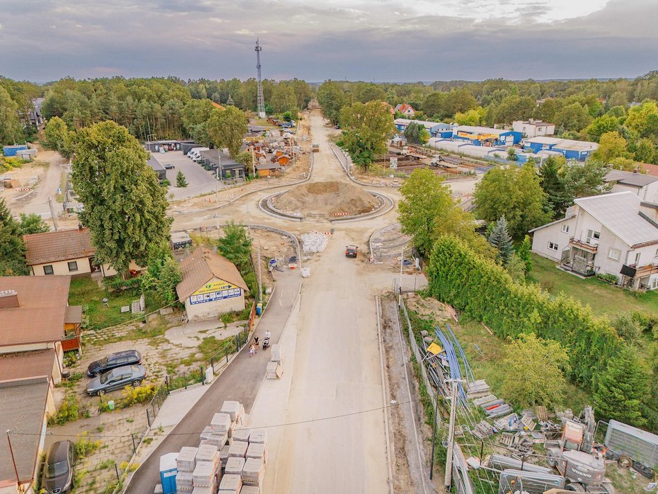 Wielki remont Szczecińskiej w Łodzi. Widać już rondo przy Rąbieńskiej