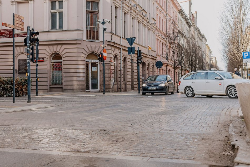 Remont skrzyżowania Wschodniej i Rewolucji. Zmiany w ruchu i MPK Łódź