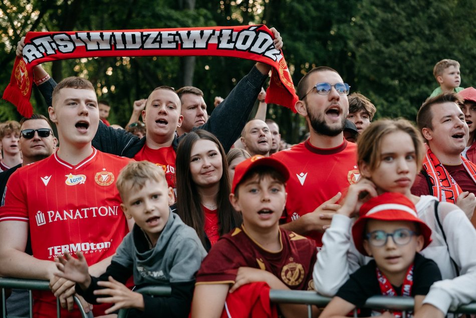 Widzew Łódź zaprezentowany! Byłeś/aś w parku Widzewskim? Odszukaj się w galerii!