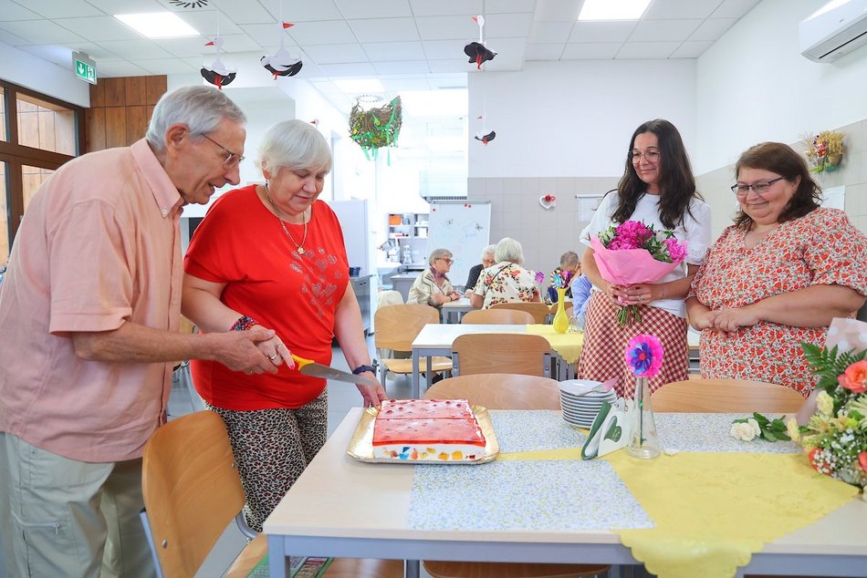 Łódź. W Domu Dziennego Pobytu w Łodzi kwitnie... miłość! Poznaj wzruszającą historię!