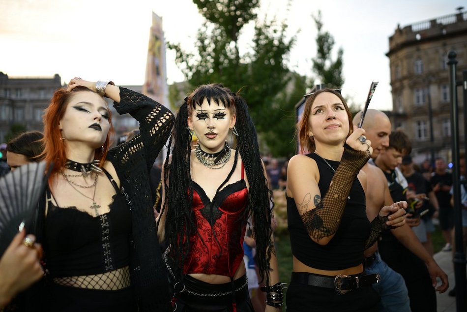 Łódź. Parada Wolności 2025 w Łodzi. Te stylówki zapamiętamy na długo!