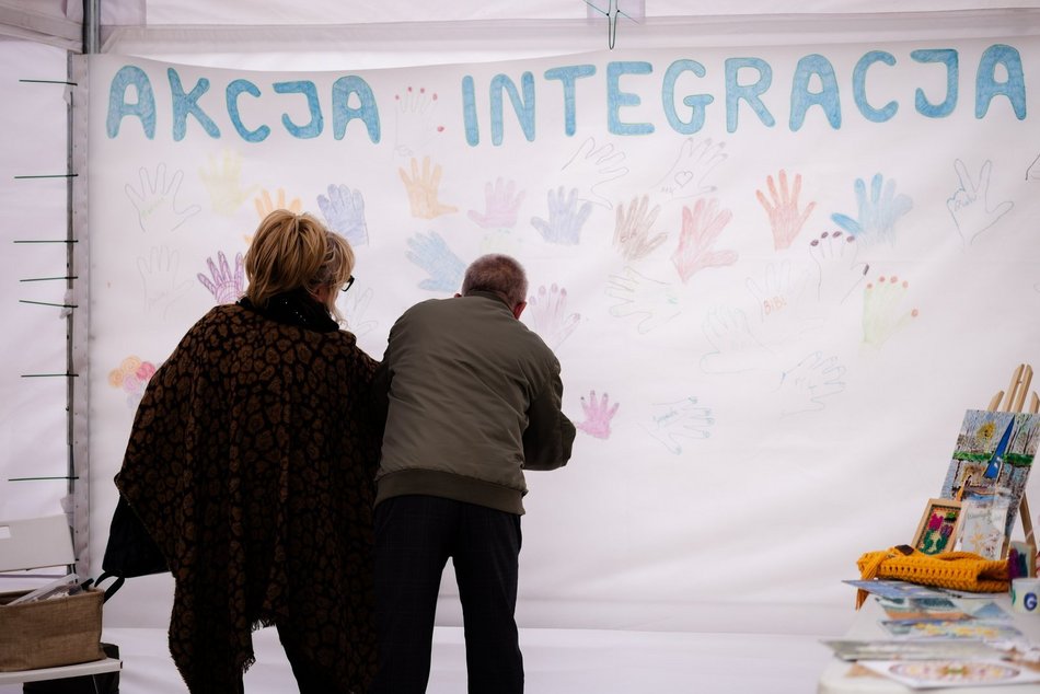Ruszyły Senioralia 2026 w Łodzi. Trwa zabawa na rynku Manufaktury