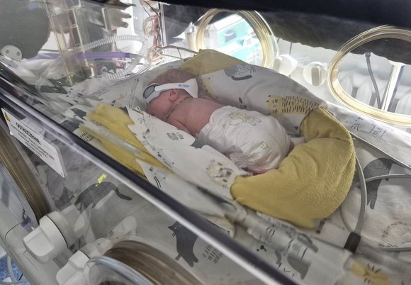 Bezpłatne porady prawne i socjalne w szpitalu Madurowicza w Łodzi. Pomoc dla rodzin wcześniaków