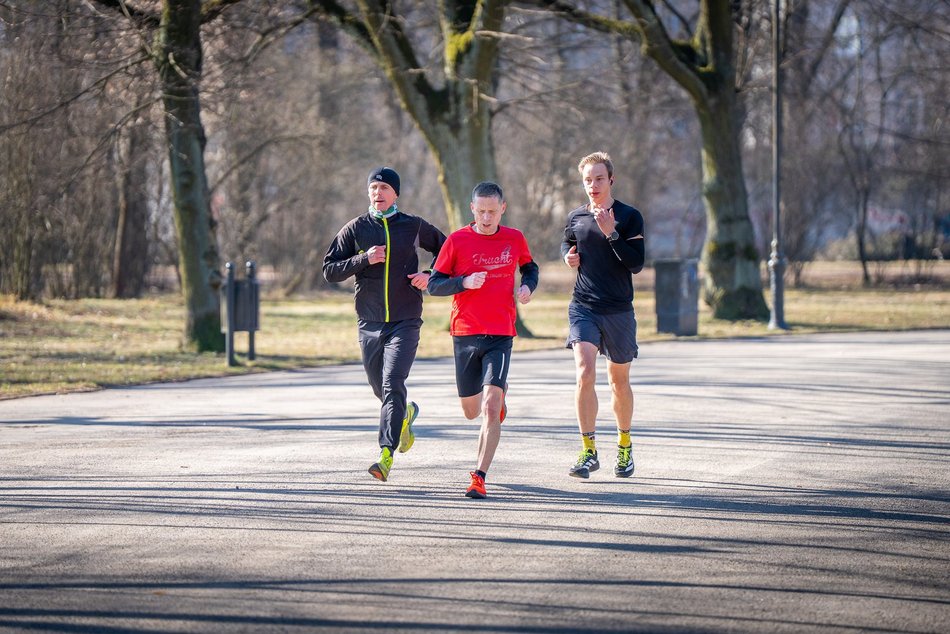 Łódź. Parkrun w Parku Poniatowskiego w Łodzi. Brałeś udział w biegu? Znajdź się na zdjęciach!