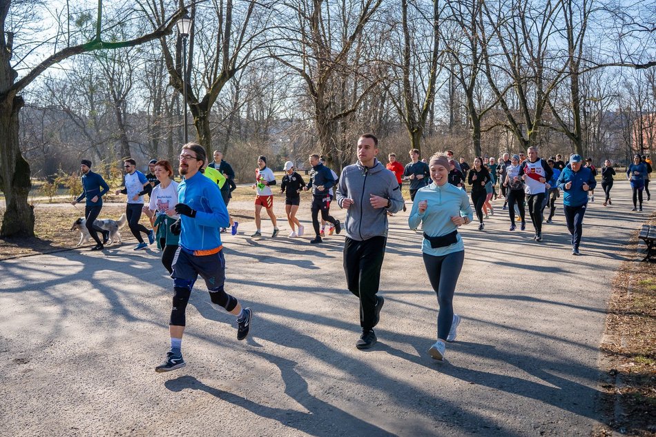 Łódź. Parkrun w Parku Poniatowskiego w Łodzi. Brałeś udział w biegu? Znajdź się na zdjęciach!