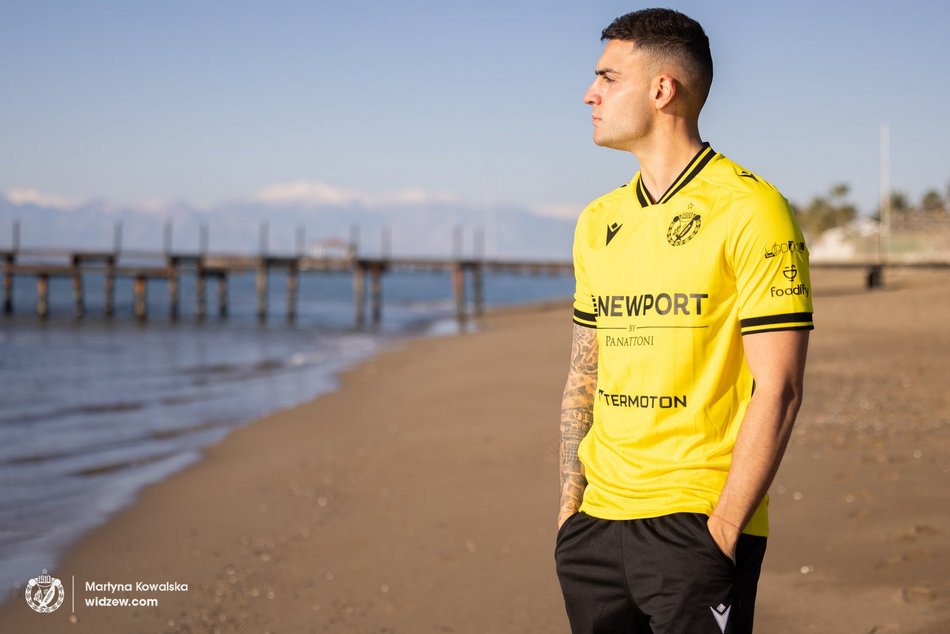 Łódź. Widzew Łódź nie zwalnia tempa! Hiszpański obrońca dołącza do drużyny