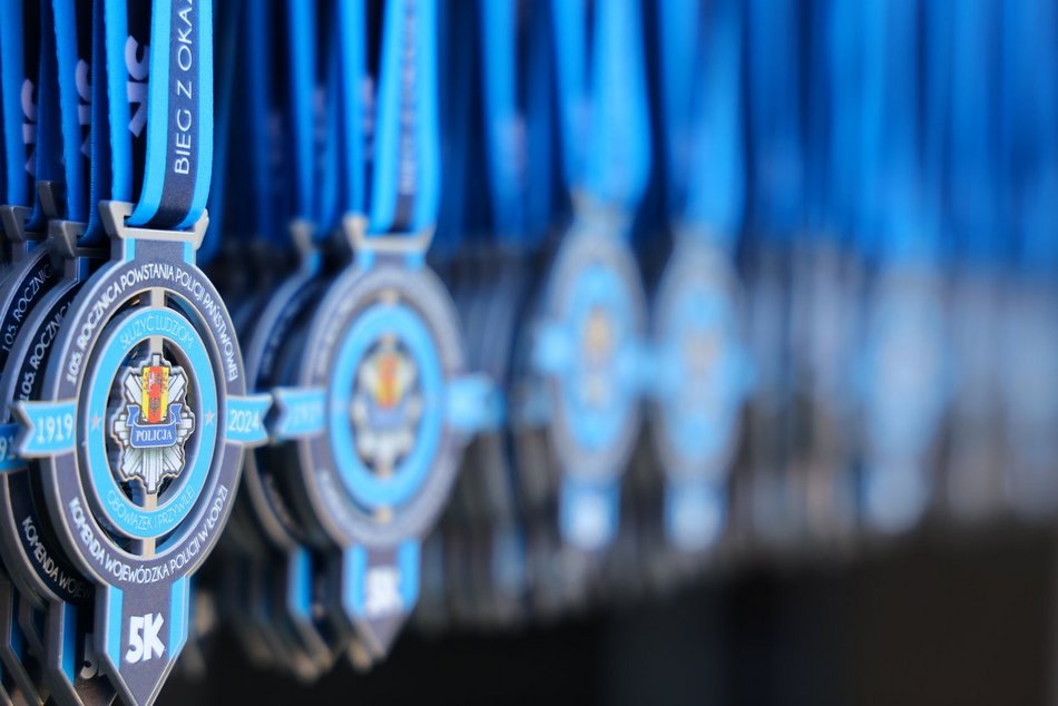 Piknik rodzinny "Bezpieczne wakacje z mundurem" pod Atlas Areną