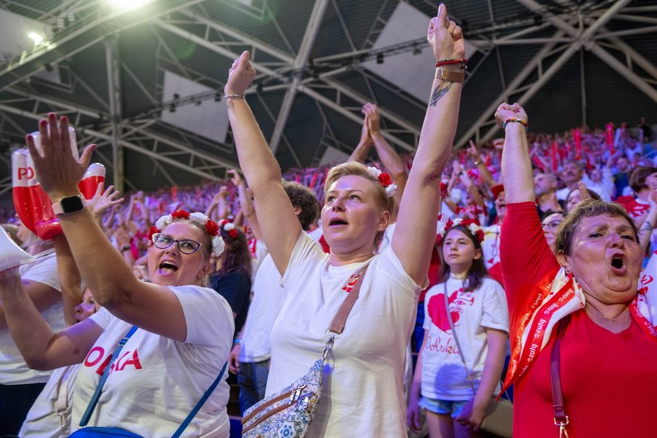 Łódź. Liga Narodów w Atlas Arenie w Łodzi. Byłeś/aś pierwszego dnia? Znajdź się w galerii!