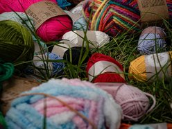 Łódź. Twórczość Anny Barańczyk z Łodzi to więcej niż rękodzieło. Wszystko zaczyna się od jednego oczka