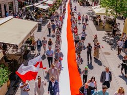Łódź. Dzień Flagi Rzeczypospolitej Polskiej w Łodzi. Weź udział w marszu Piotrkowską!