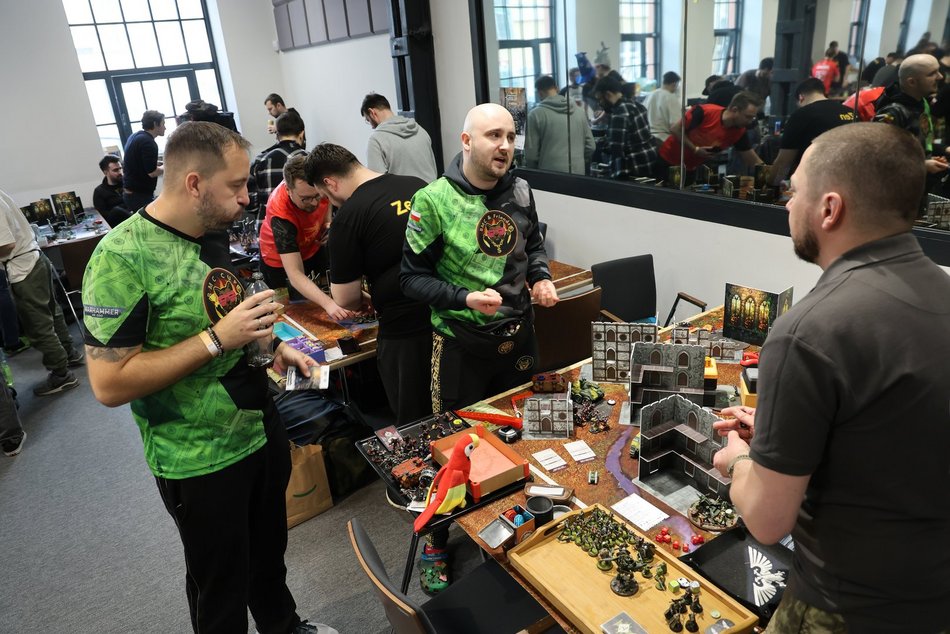 Łódź. Warhammer 40,000 opanował EC1 Łódź! Zobacz, jak wygląda zmagania na turnieju bitewniaków