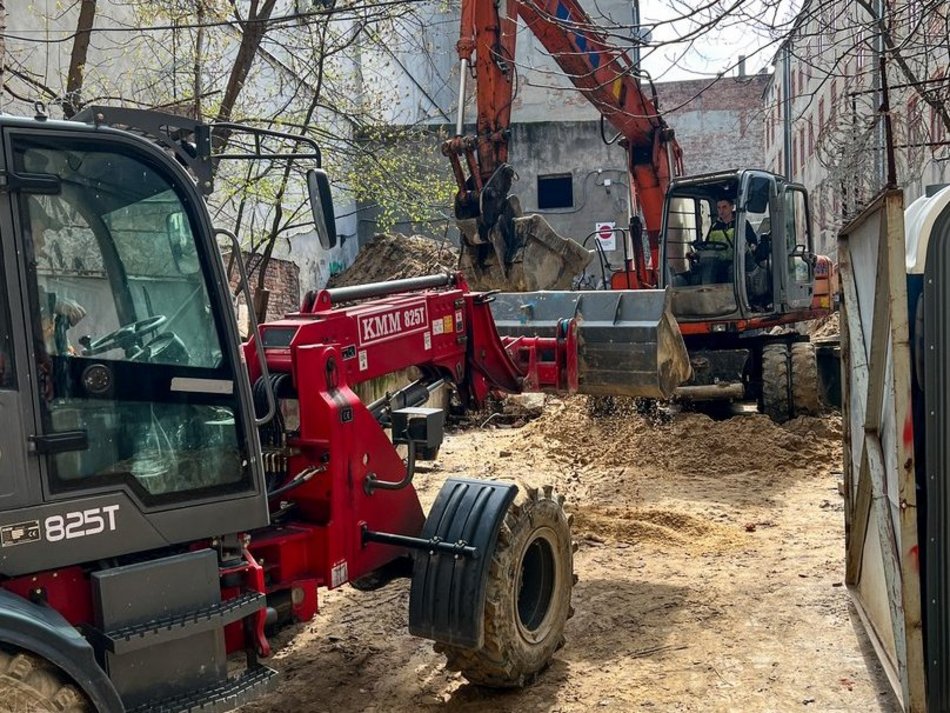 Kamienice przy Bulwarach Północnych pięknieją. Tak rewitalizacja zmienia Łódź!