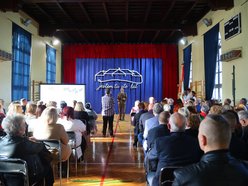 Łódź. Jubileusz w Szkole Podstawowej nr 42 w Łodzi. Huczne obchody z okazji 100-lecia