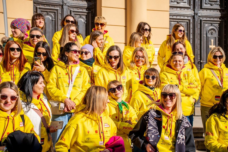Łódź. Zobacz, jak "Babski Rajd AutoMocne" popędził Piotrkowską w Łodzi!