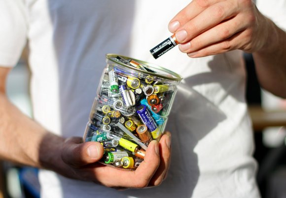 Łódź. Dzień Recyklingu Baterii przy Pasażu Schillera w Łodzi. Oddaj stare baterie i odbierz nagrodę! 