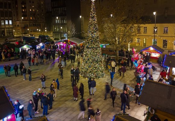 Ostatni weekend Jarmarku Bożonarodzeniowego w Łodzi. Wybierz się na kolędowanie i koncerty!