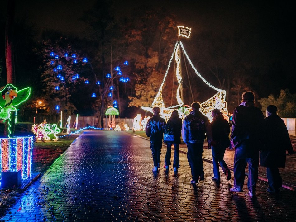Łódź. Odwiedź Park Miliona Świateł w Orientarium Zoo Łódź