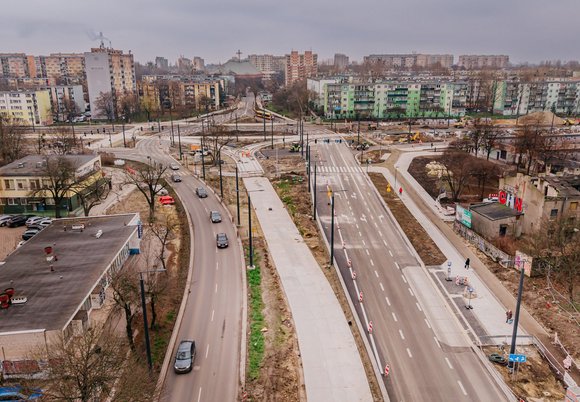 Łódź. Remont na Broniewskiego w Łodzi wstrzymany. Kiedy drogowcy powrócą do pracy?