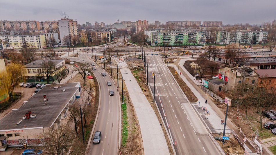 Łódź. Remont na Broniewskiego w Łodzi wstrzymany. Kiedy drogowcy powrócą do pracy?