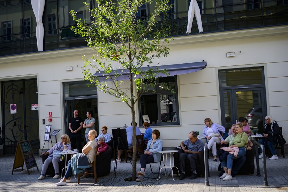 Łódź. Włókiennicza Unplugged w Łodzi. Zuzanna Wysocka wystąpiła przed liczną publicznością