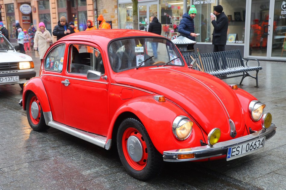 Łódź. WOŚP 2026 w Łodzi. Motoszarża po raz pierwszy opanowała Piotrkowską! [ZDJĘCIA]