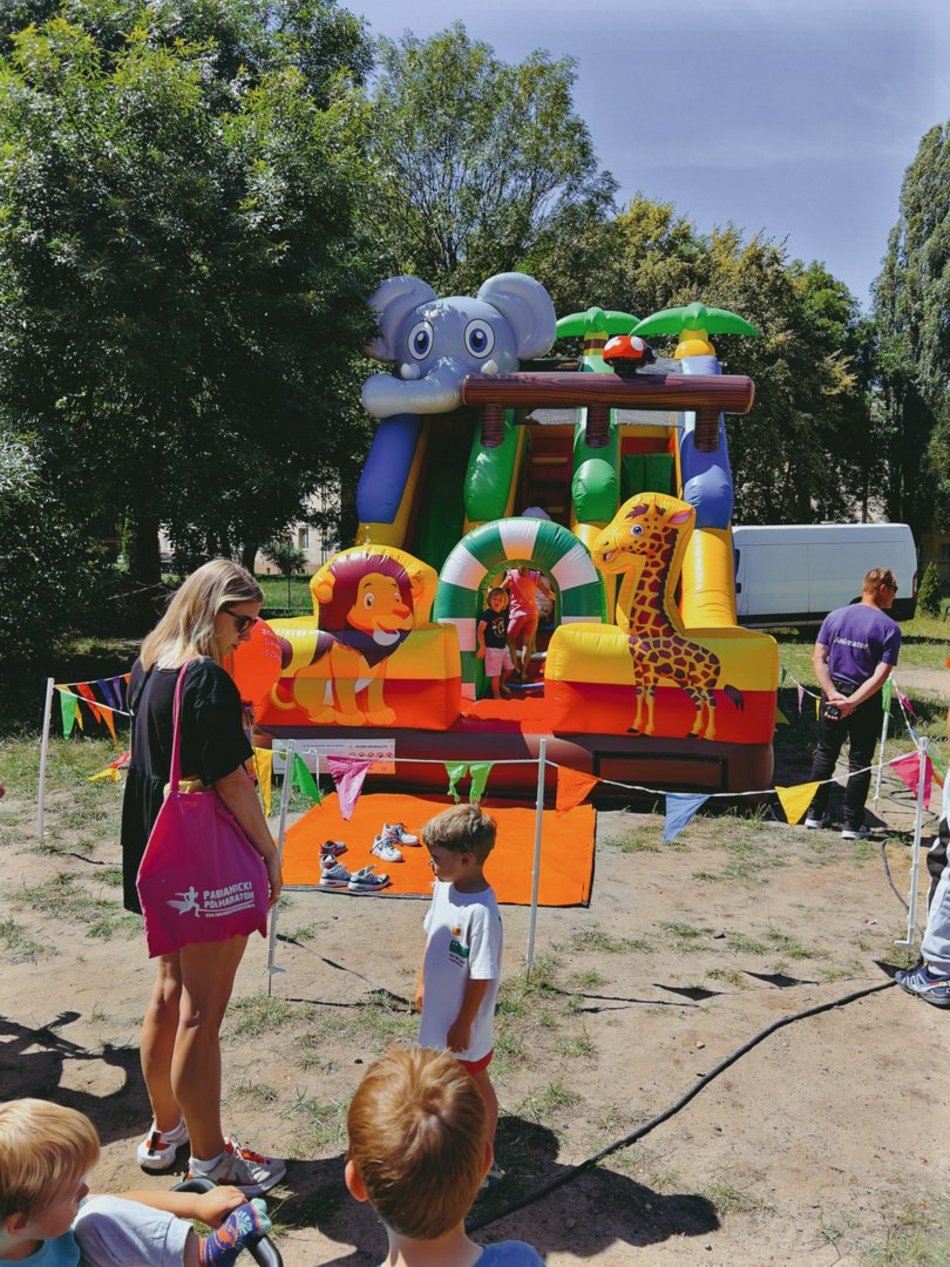 Piknik rodzinny na Karolewie