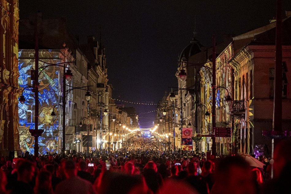 Light Move Festival 2024. Iluminacje na Piotrkowskiej przyciągnęły tłumy!