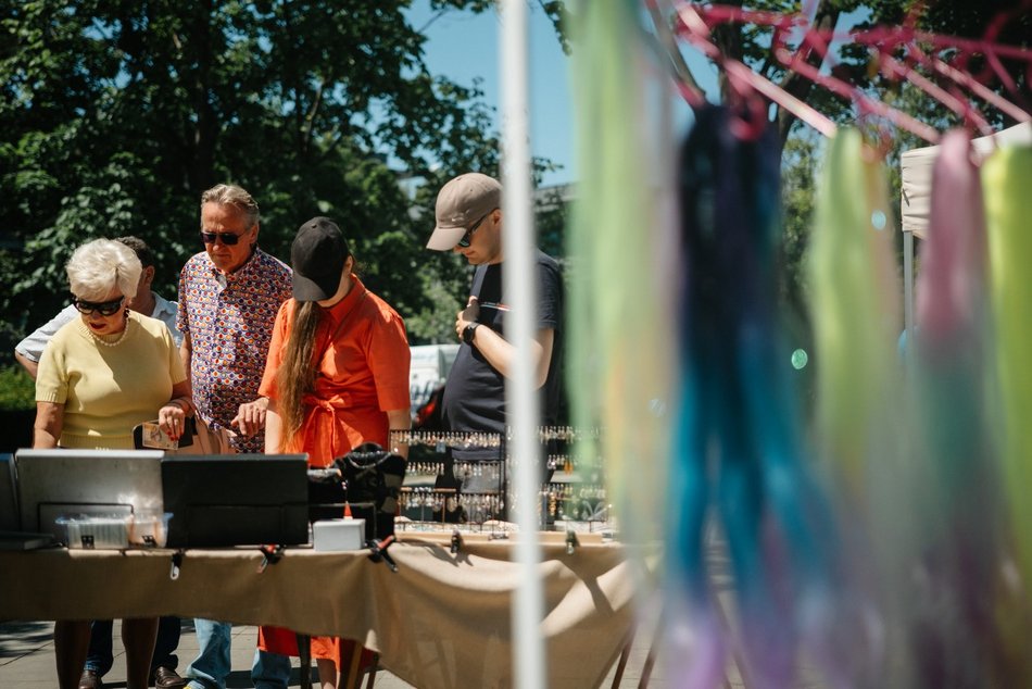 Słoneczny Targ staroci i rękodzieła na Księżym Młynie