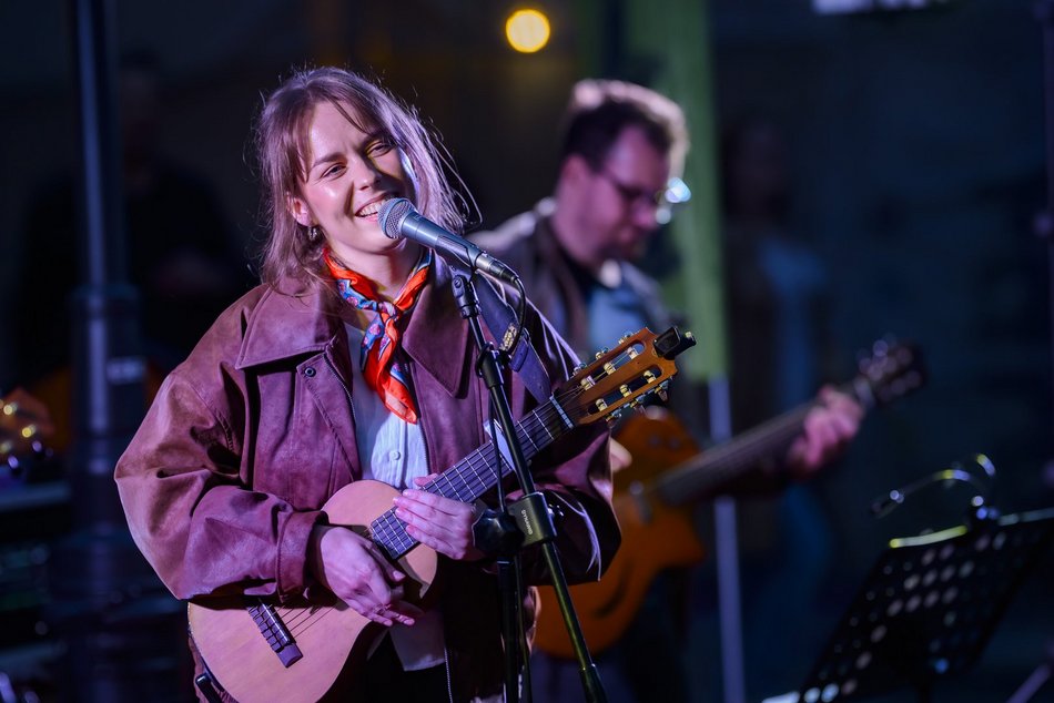 Łódź. Songwriter Łódź Festiwal. Niezwykły klimat przy kultowym zegarze