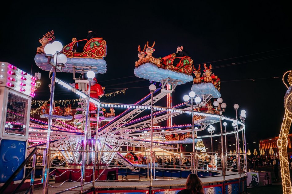 Łódź. Jarmark w Manufakturze w Łodzi tętni życiem. Tam poczujesz świąteczną atmosferę!