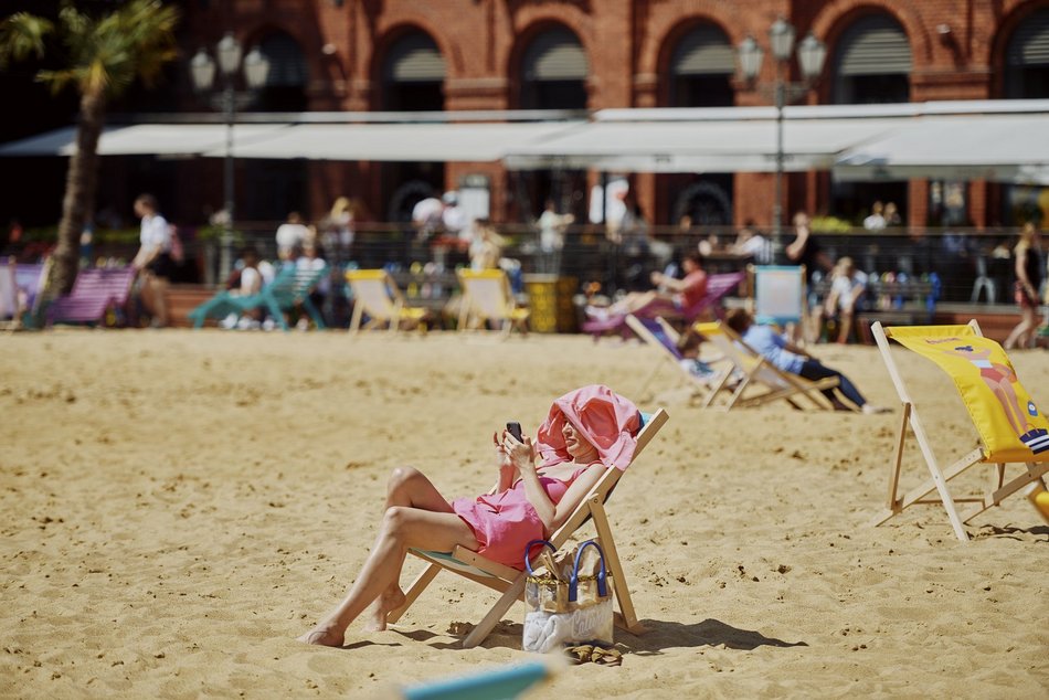 Łódź. Plaża i beach bar wracają do Manufaktury w Łodzi! Kiedy wielkie otwarcia?